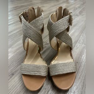 Jessica Simpson Wedges
